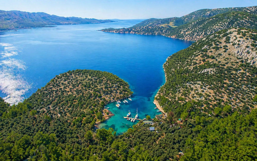 Göbün Bay