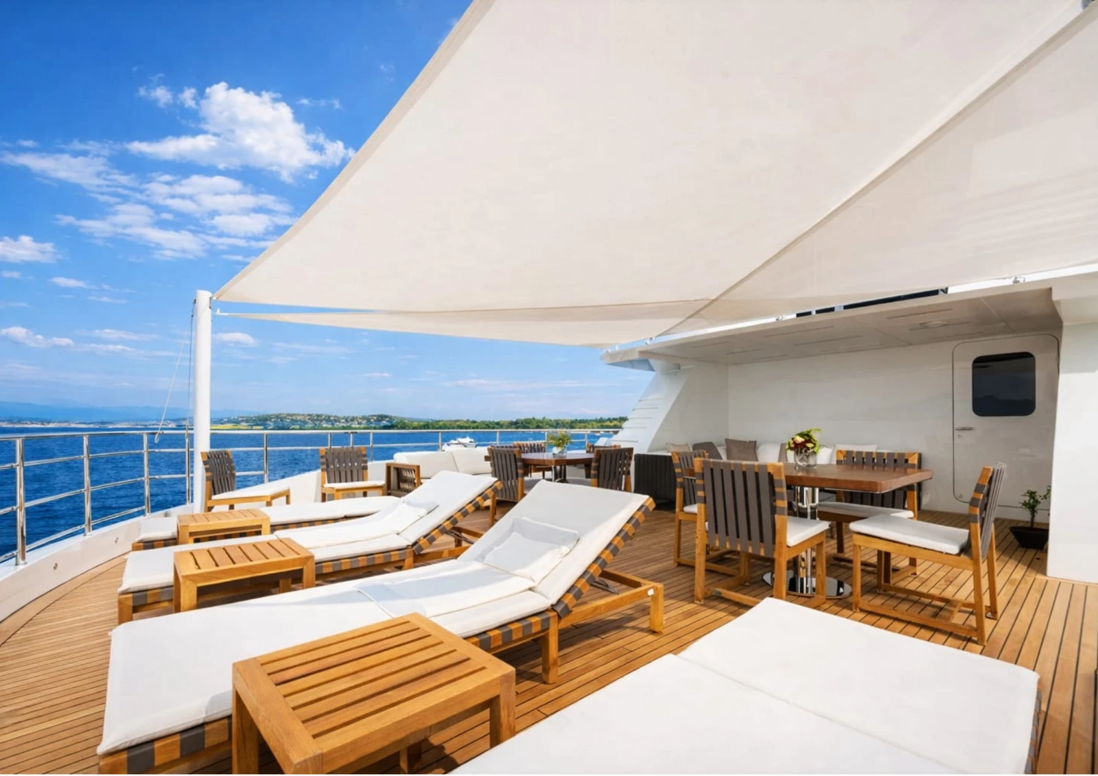 I nova yacht