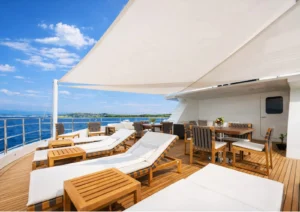 Sun deck with sun loungers