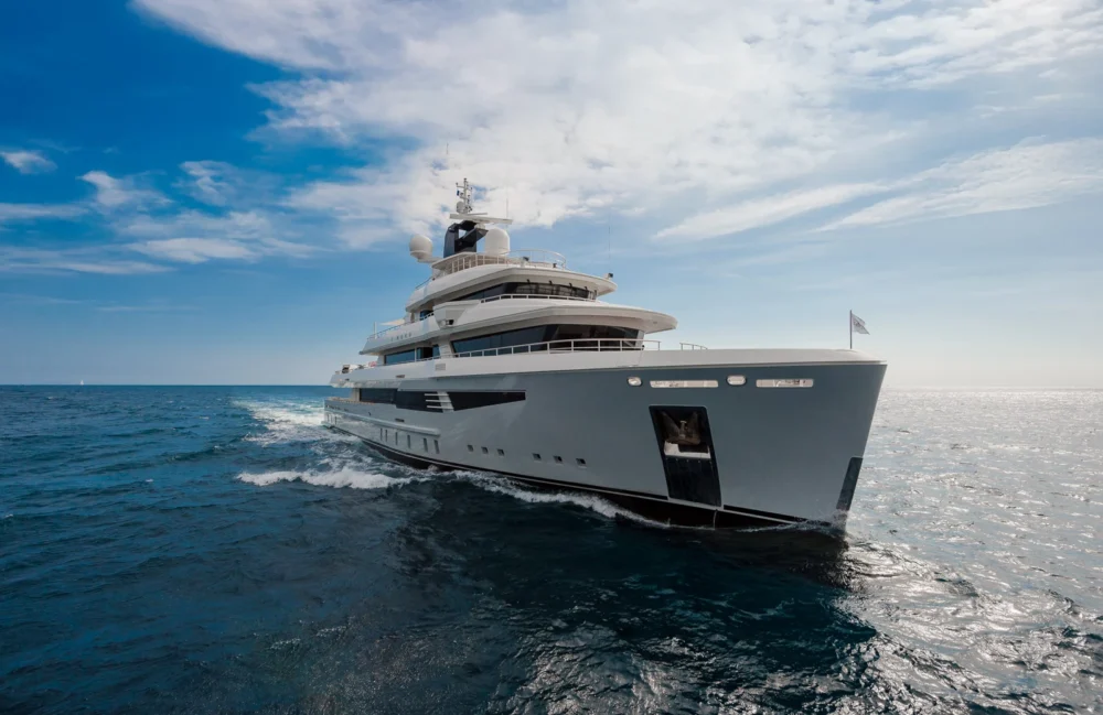 I Nova Motoryacht